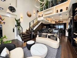 Southbank (D7), Office #622542731
